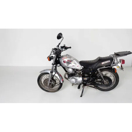 YAMAHA SR 125