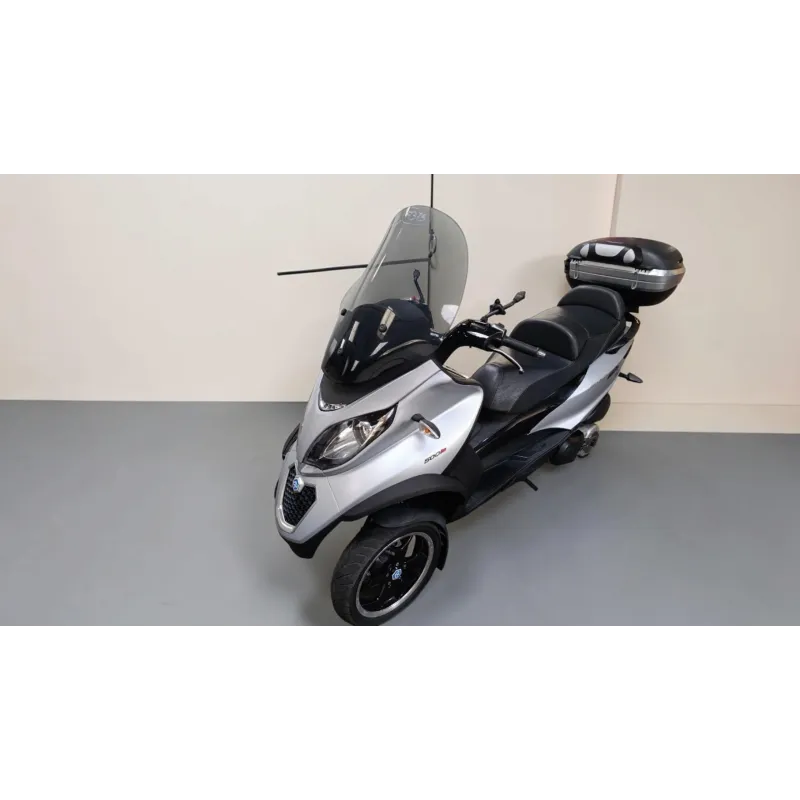 PIAGGIO MP3 500