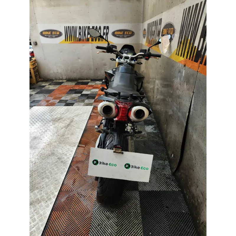 APRILIA DORSODURO 750