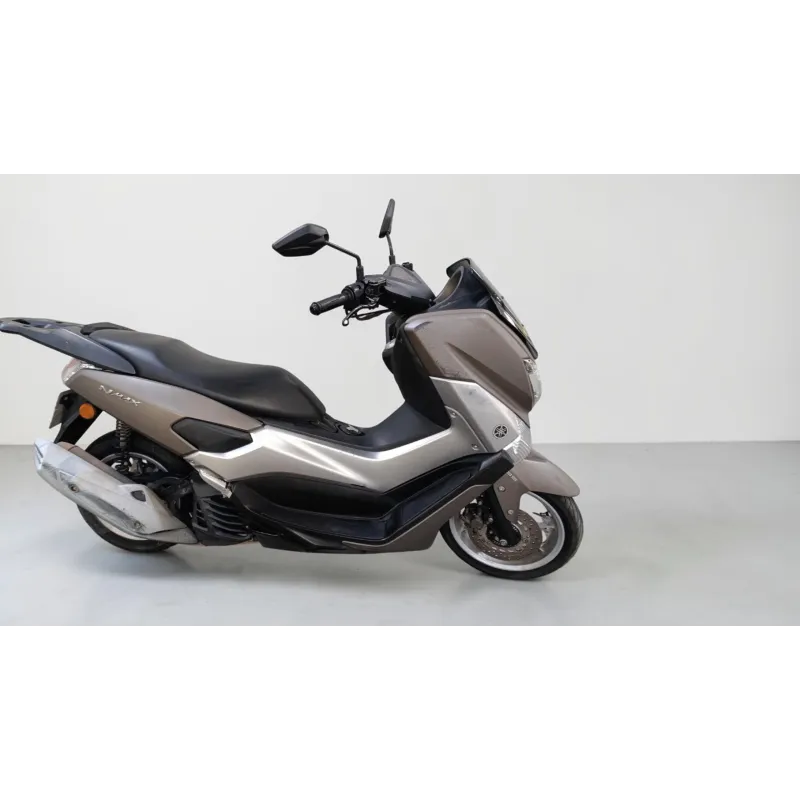 YAMAHA N MAX
