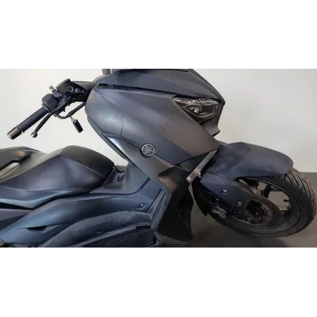 YAMAHA XMAX 125
