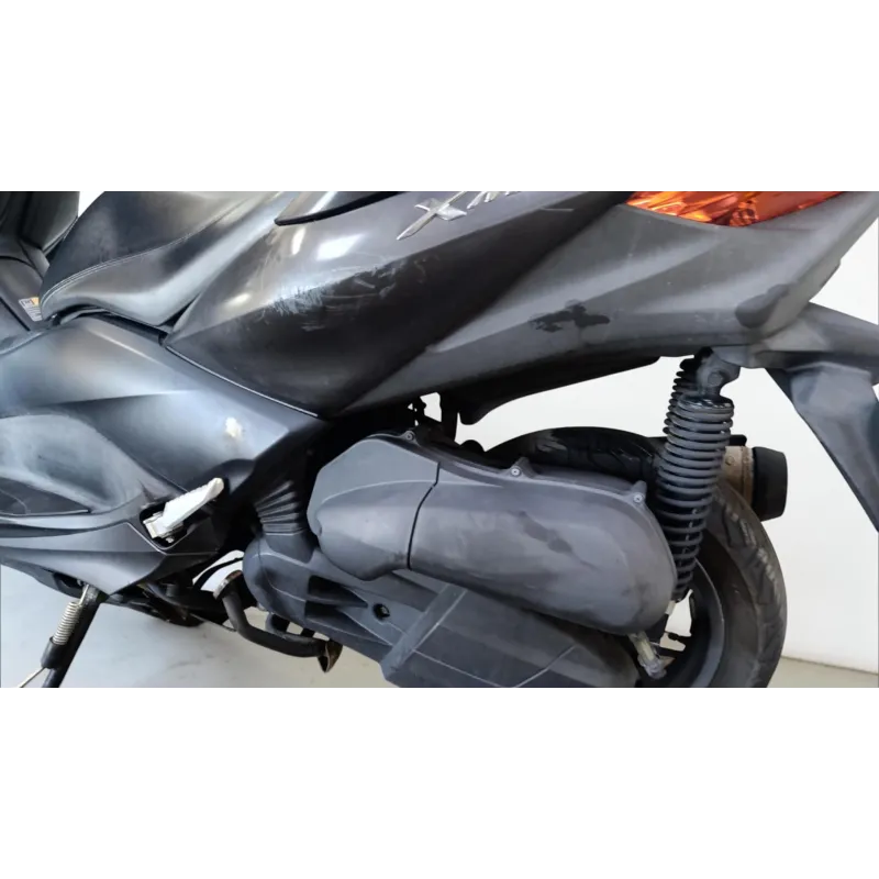 YAMAHA XMAX 125