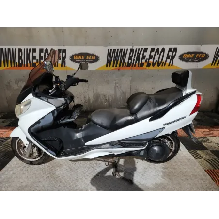 SUZUKI UH 400 BURGMAN