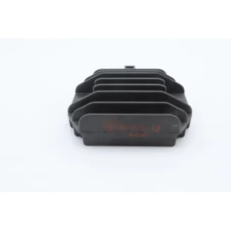 Regulateur charge batterie YAMAHA YBR 125 CUSTOM 2008 - 2014