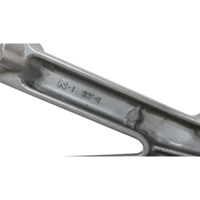 Platine arriere droite SUZUKI GSF 1200 BANDIT S 2000 - 2005