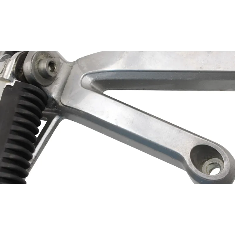 Platine arriere gauche SUZUKI GSF 1200 BANDIT S 2000 - 2005