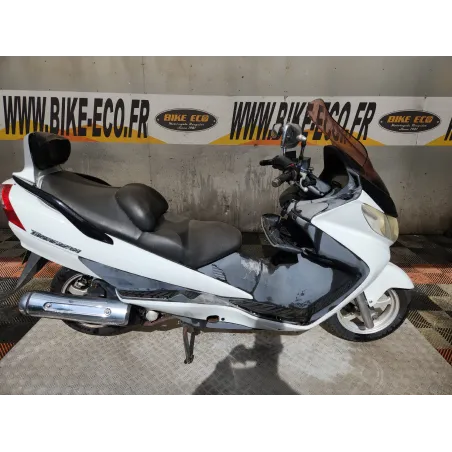 SUZUKI UH 400 BURGMAN