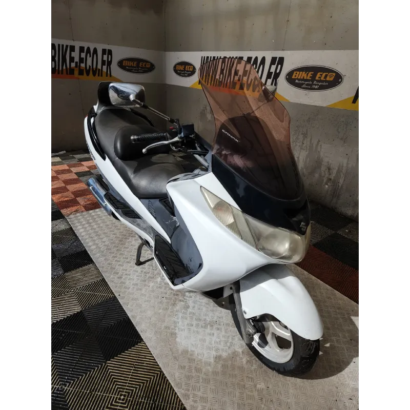 SUZUKI UH 400 BURGMAN