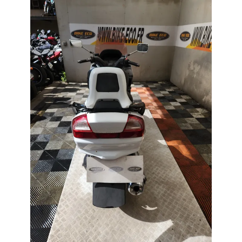 SUZUKI UH 400 BURGMAN