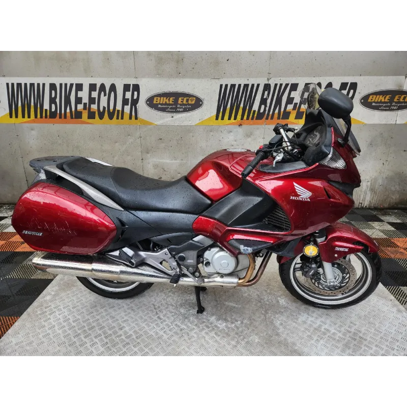 HONDA NT 700 VA DEAUVILLE