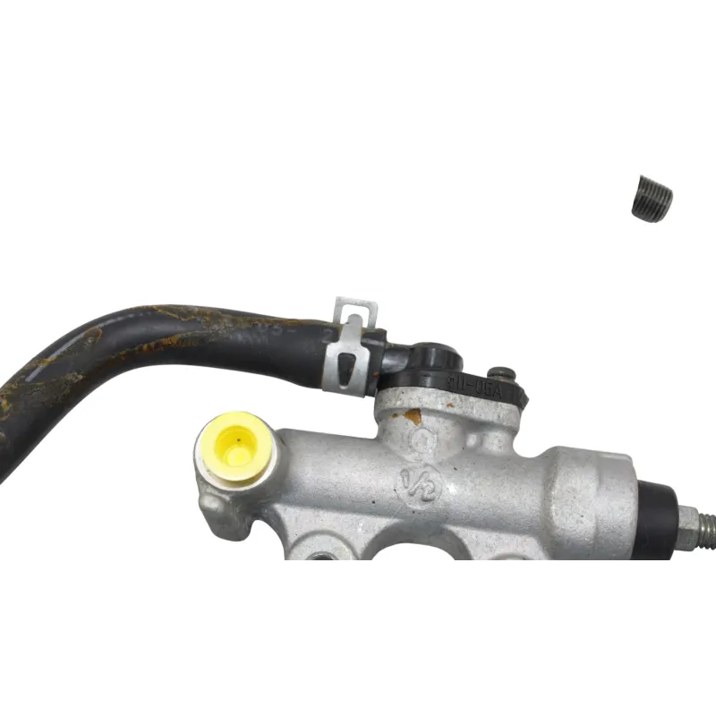 Maitre cylindre frein arriere SUZUKI GSF 1200 BANDIT S 2000 - 2005