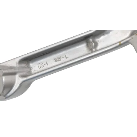 Platine arriere gauche SUZUKI GSF 1200 BANDIT S 2000 - 2005