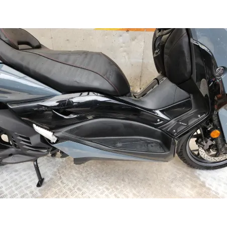 YAMAHA XMAX 125