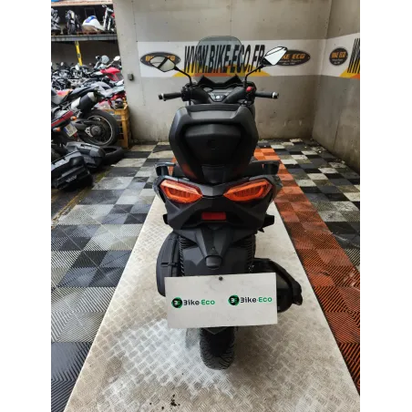YAMAHA XMAX 125