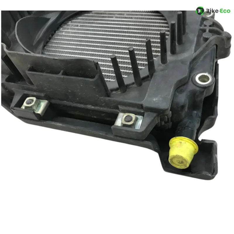 Radiateur eau PIAGGIO VESPA GTS 125 IE 2016-2018 E4