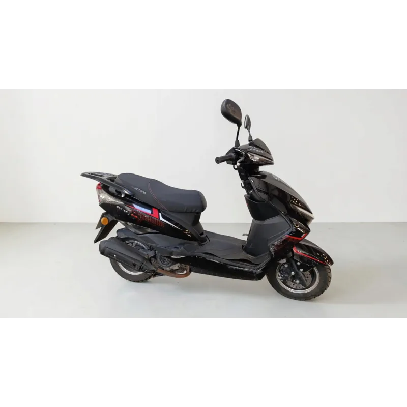 JM MOTORS SANTANA EV