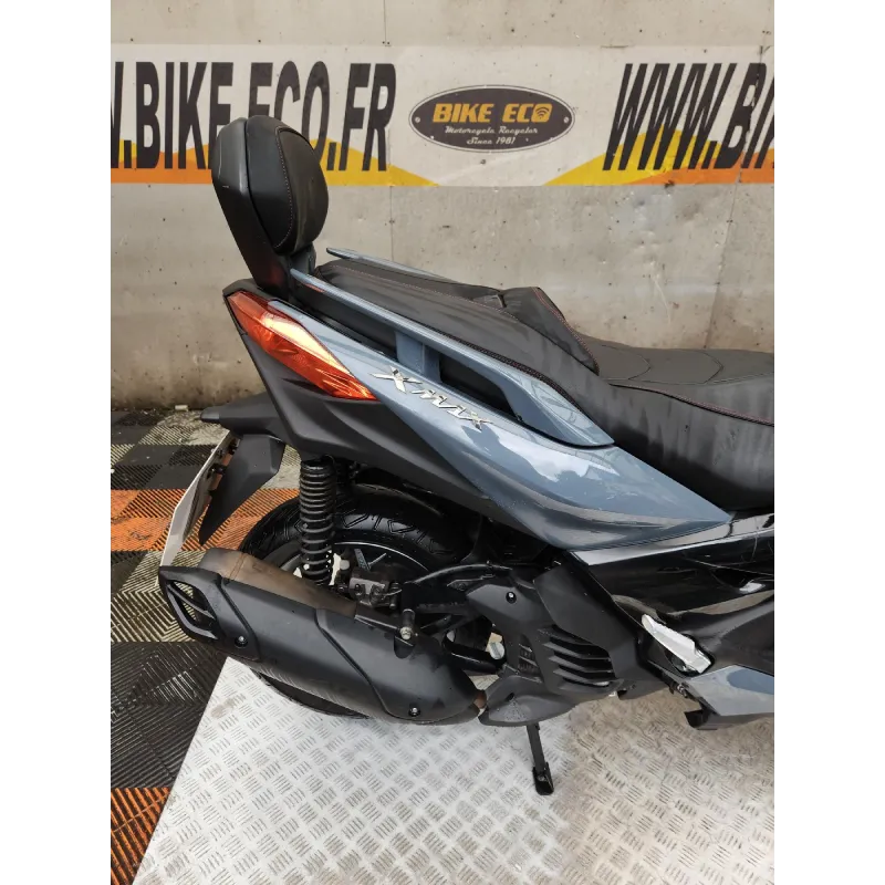 YAMAHA XMAX 125