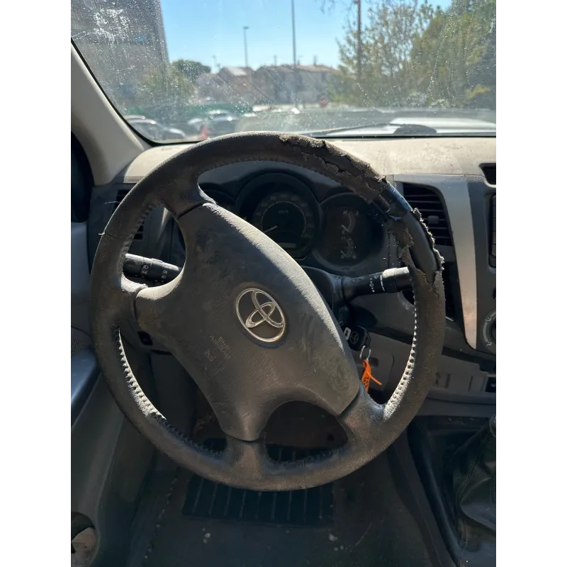 TOYOTA VOITURE HILUX 4 PHASE 2 Hilux 144 D-4D 4x4 Légen