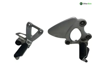 Platine avant droite SUZUKI GSX F 750 2004-2007