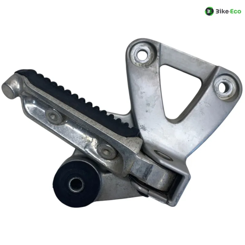 Platine avant droite SUZUKI GSX F 750 2004-2007