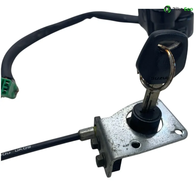 Jeu de serrure contacteur a cle SUZUKI GSX F 750 2004-2007