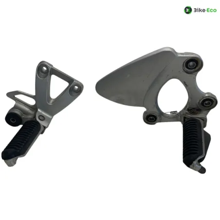 Platine avant droite SUZUKI GSX F 750 2004-2007