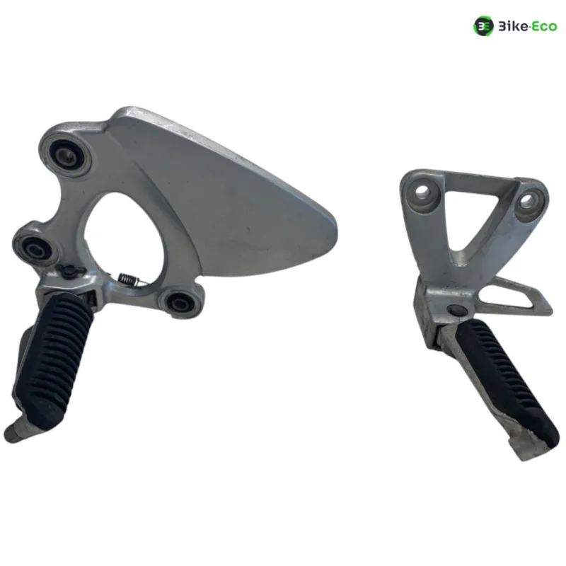 Platine avant gauche SUZUKI GSX F 750 2004-2007