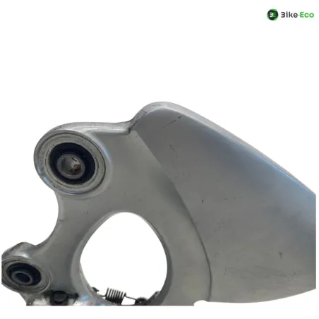 Platine avant gauche SUZUKI GSX F 750 2004-2007