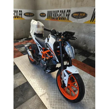 KTM DUKE 390