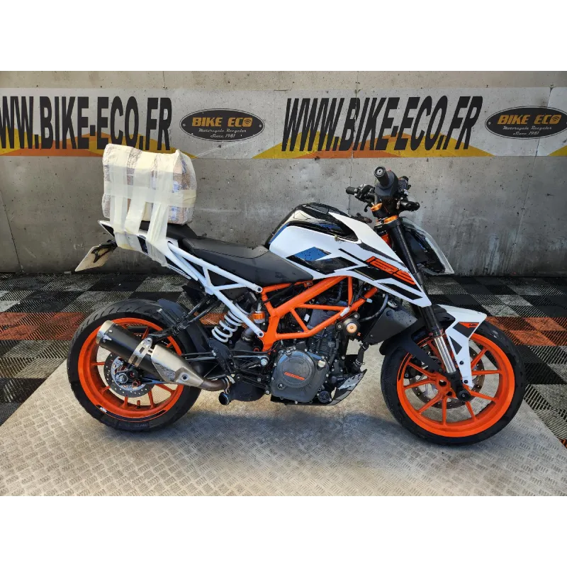 KTM DUKE 390