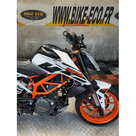 KTM DUKE 390