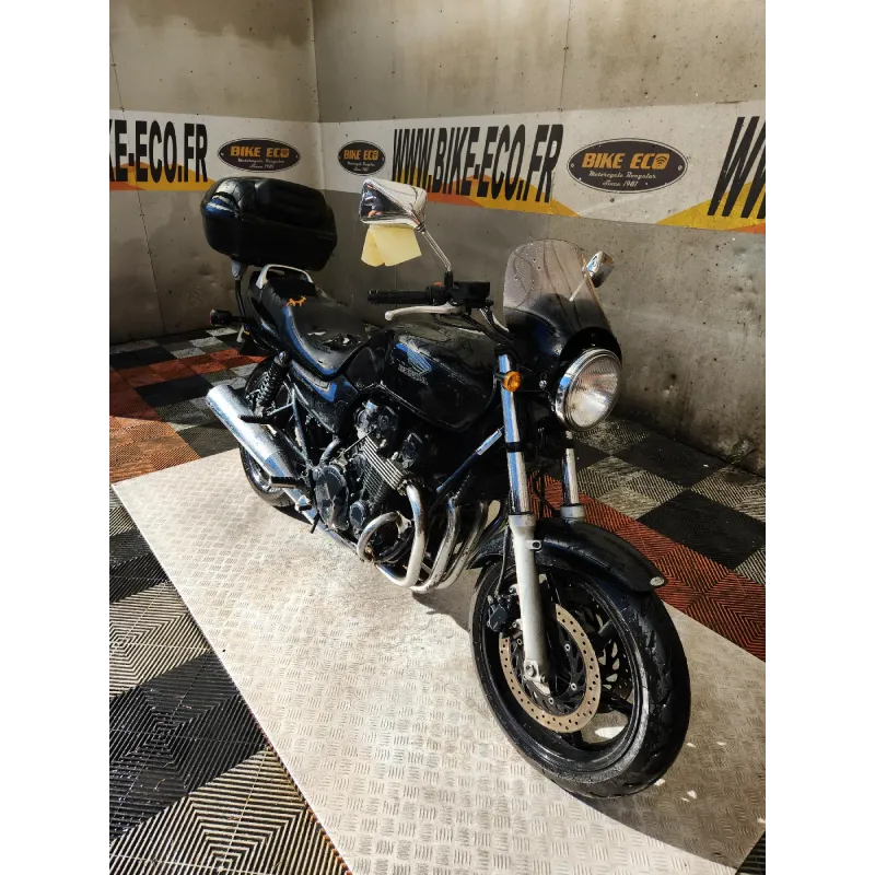 HONDA CB 750 F