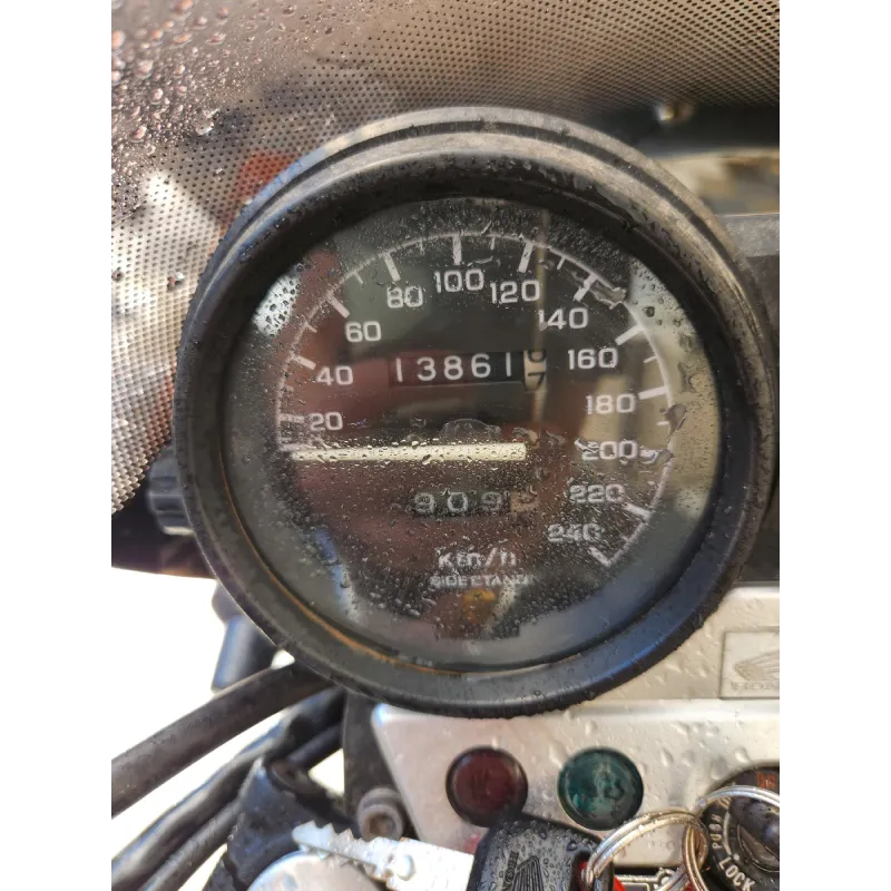 HONDA CB 750 F