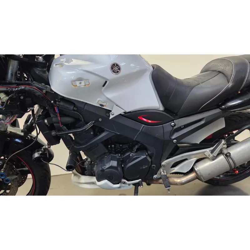YAMAHA TDM 900