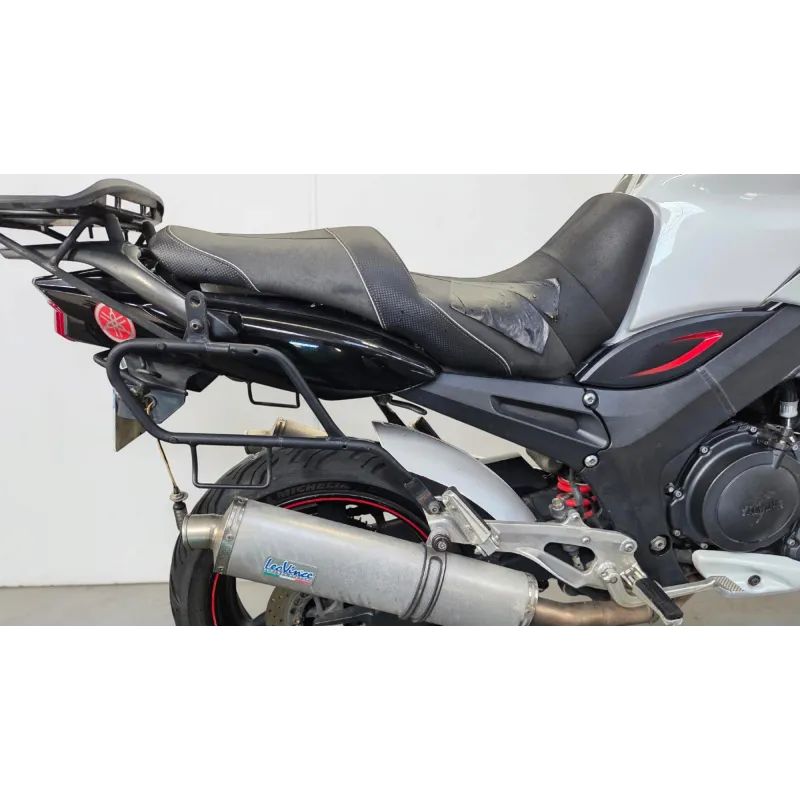 YAMAHA TDM 900