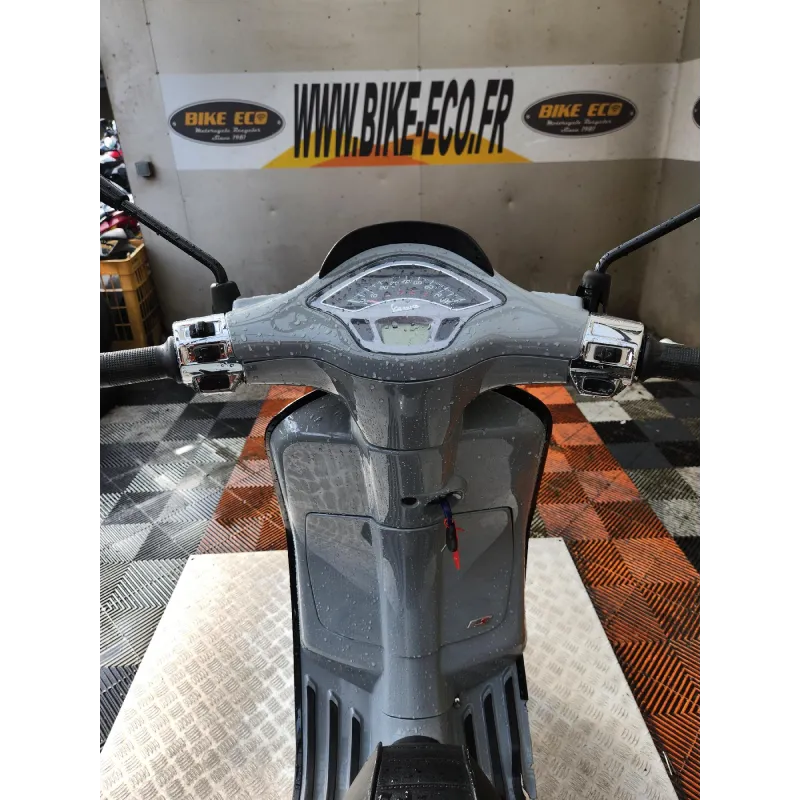 PIAGGIO VESPA SPRINT 50