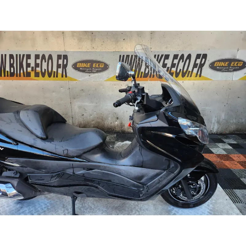 SUZUKI UH 400 BURGMANN
