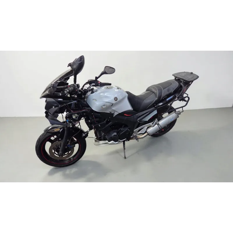 YAMAHA TDM 900