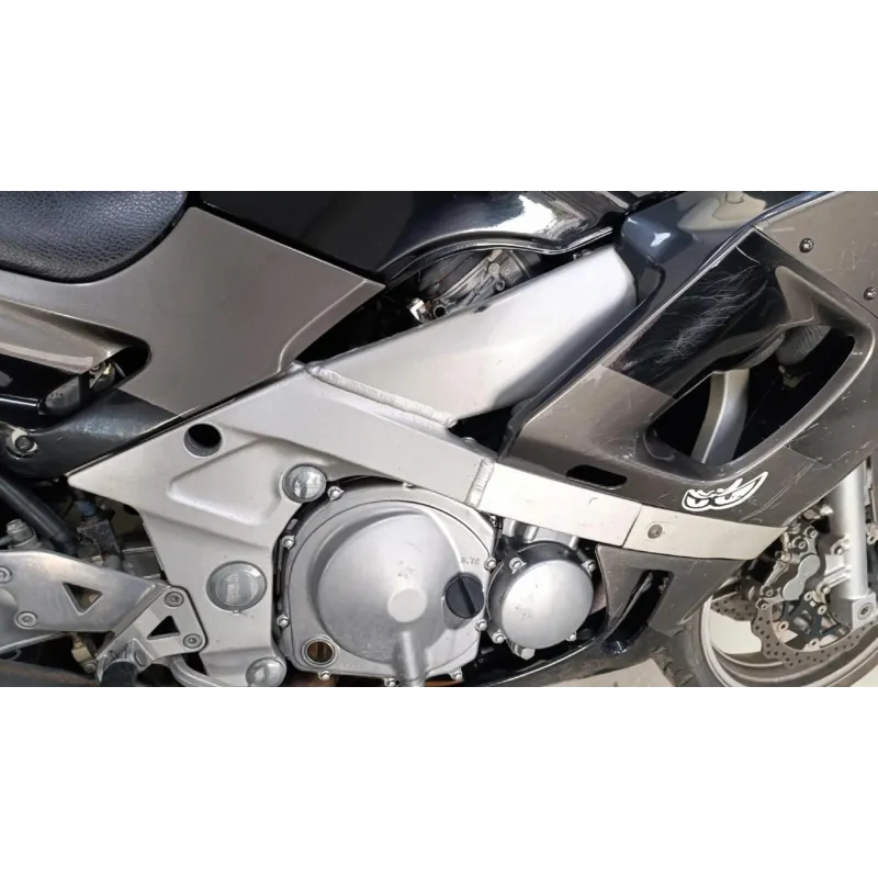 KAWASAKI ZZR 600