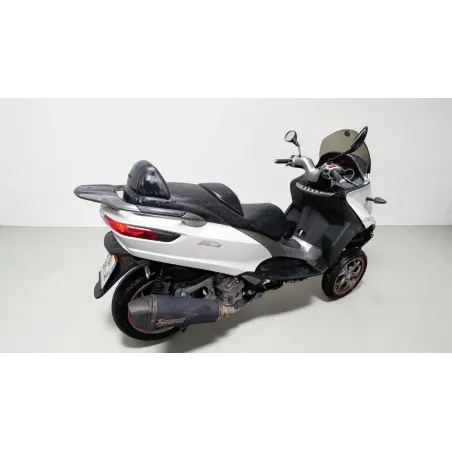 PIAGGIO MP3 500