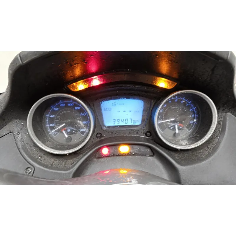 PIAGGIO MP3 500
