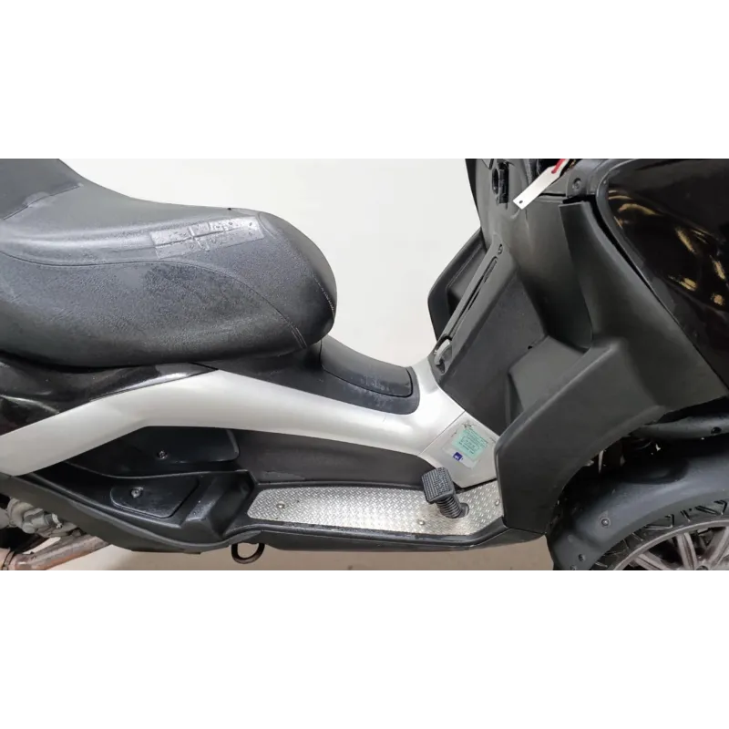 PIAGGIO MP3 500