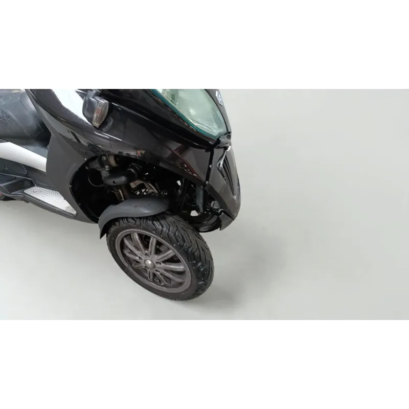 PIAGGIO MP3 500