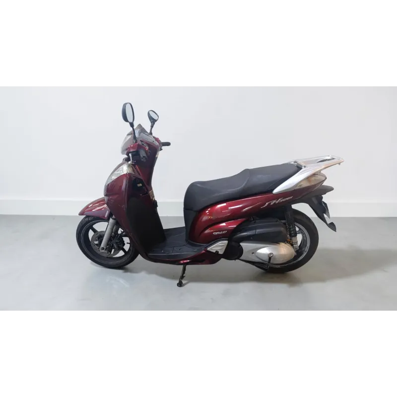 HONDA SH 300