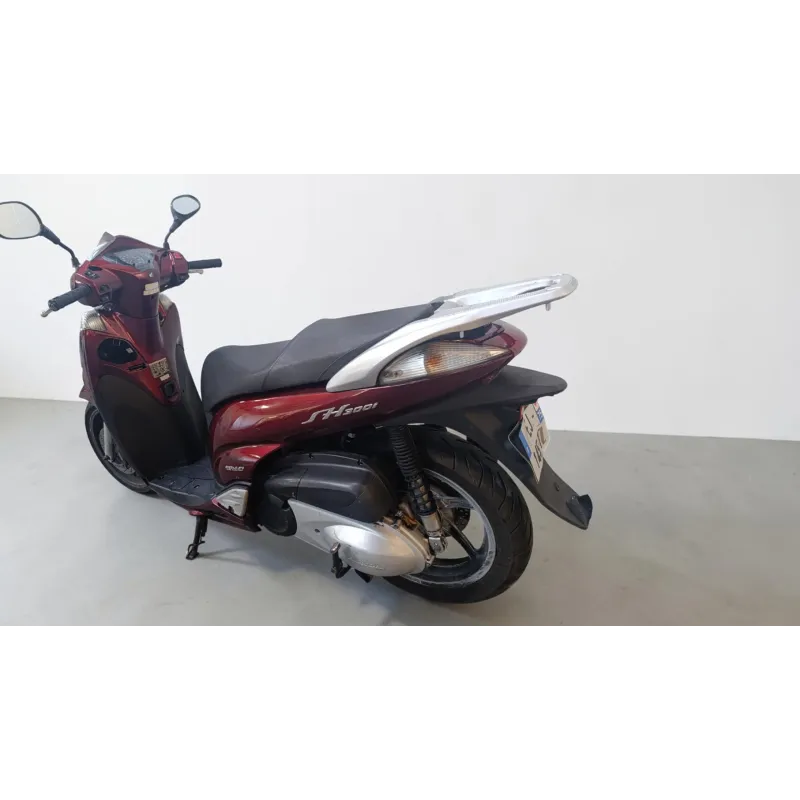 HONDA SH 300
