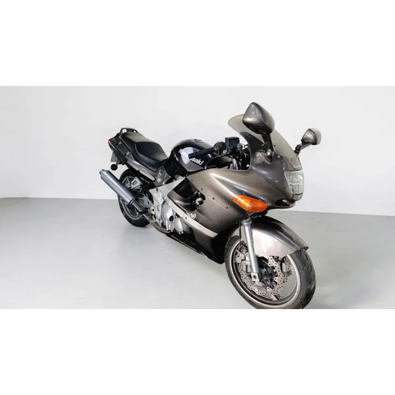 KAWASAKI ZZR 600