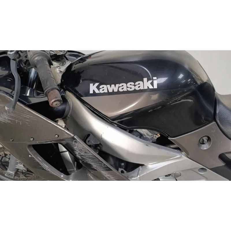 KAWASAKI ZZR 600