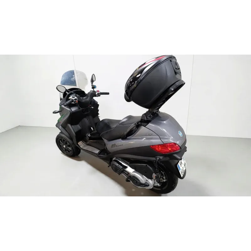 PIAGGIO MP3 500