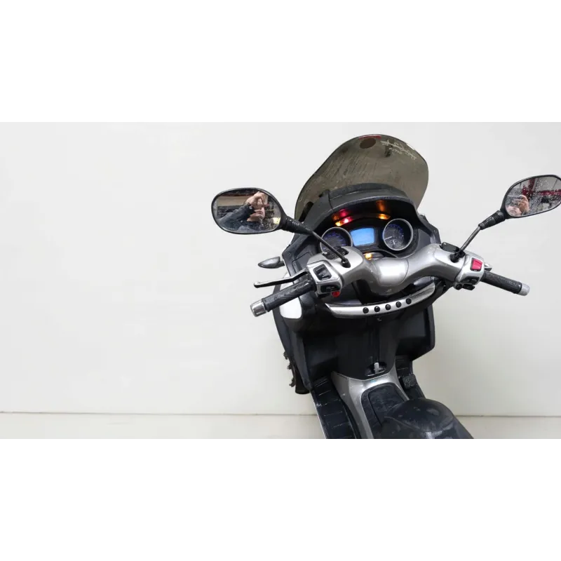 PIAGGIO MP3 500