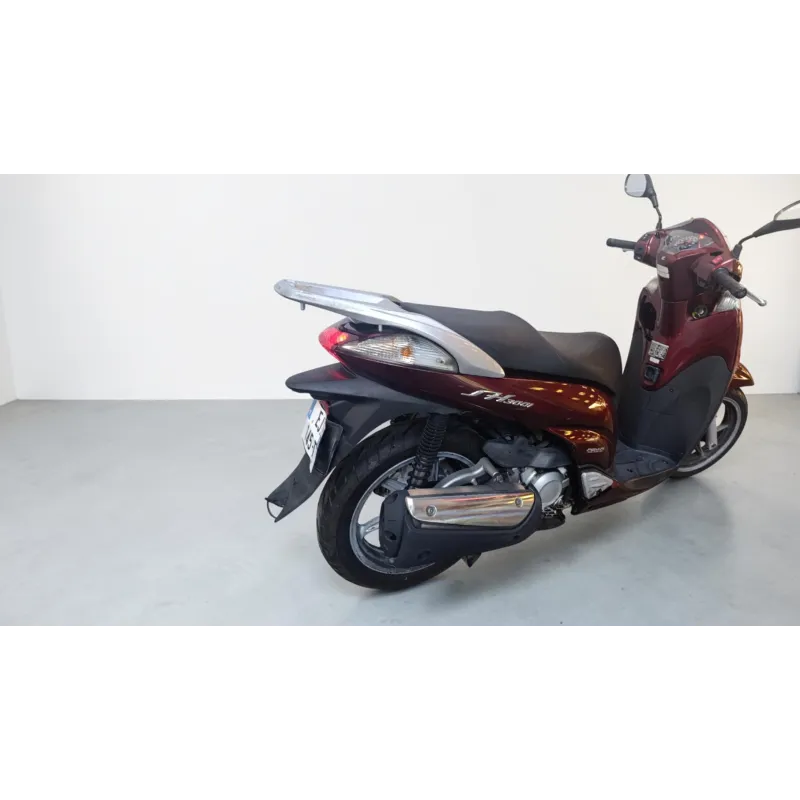 HONDA SH 300
